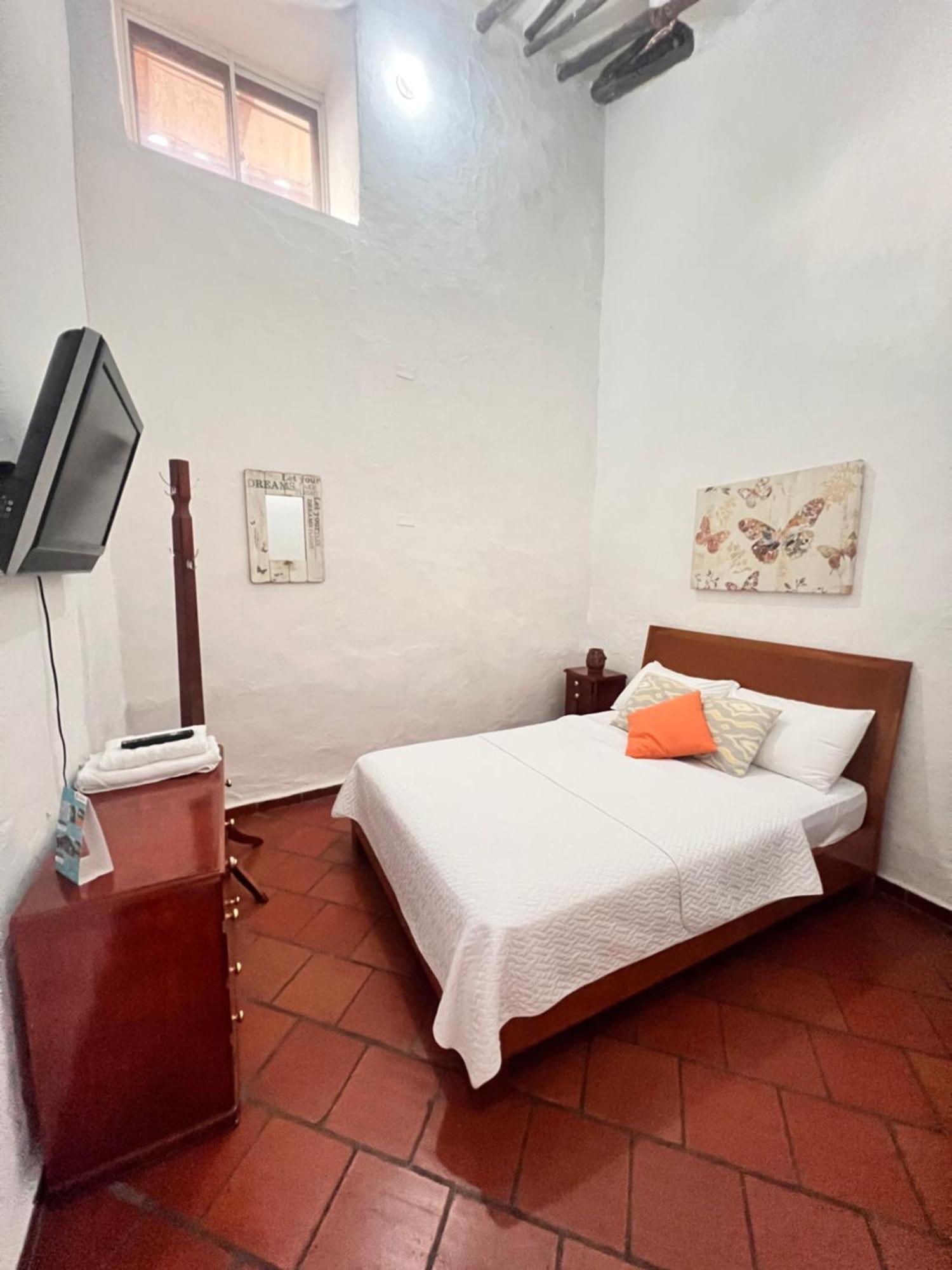Real Dream Hostel San Gil Exterior photo