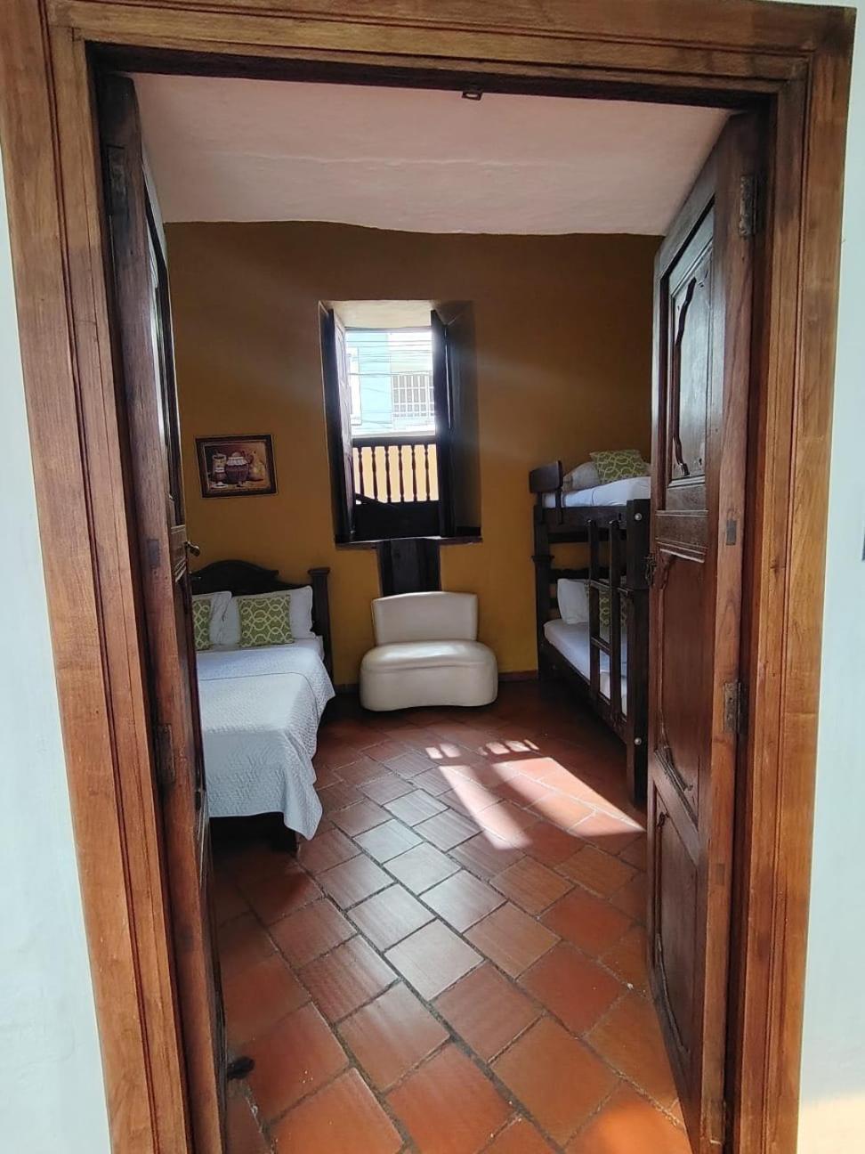Real Dream Hostel San Gil Exterior photo